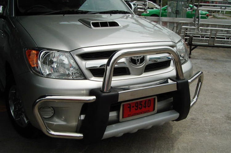 ชุดแต่ง กันชนหน้า NT 131D