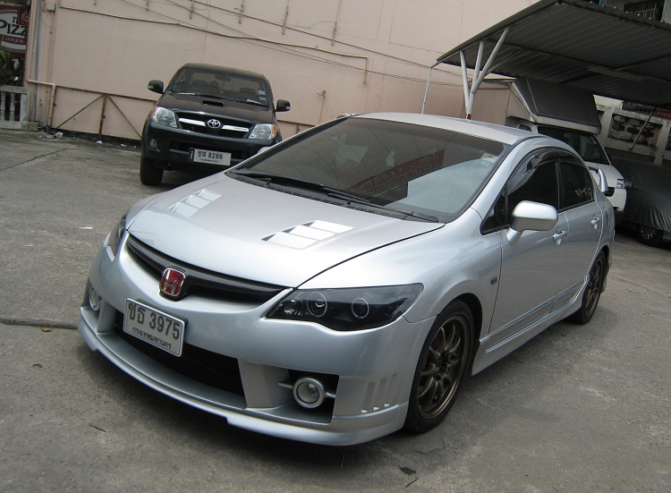 ชุดแต่ง ชุดแต่ง Civic FD 2006-2011 ฝากระโปรงหน้าType R
