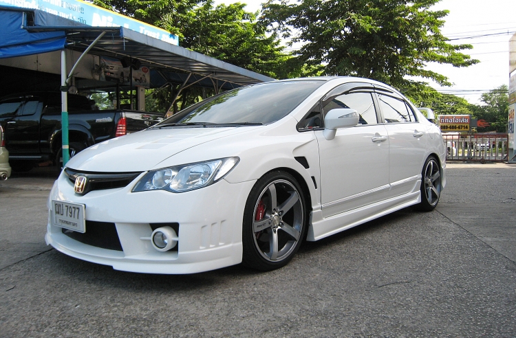 ชุดแต่ง ชุดแต่ง Civic FD 2006-2011 แก้มแต่งแนวๆ