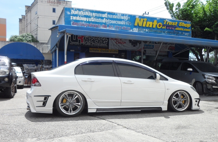 ชุดแต่ง ชุดแต่ง Civic FD 2006-2011 รุ่น Hyper2