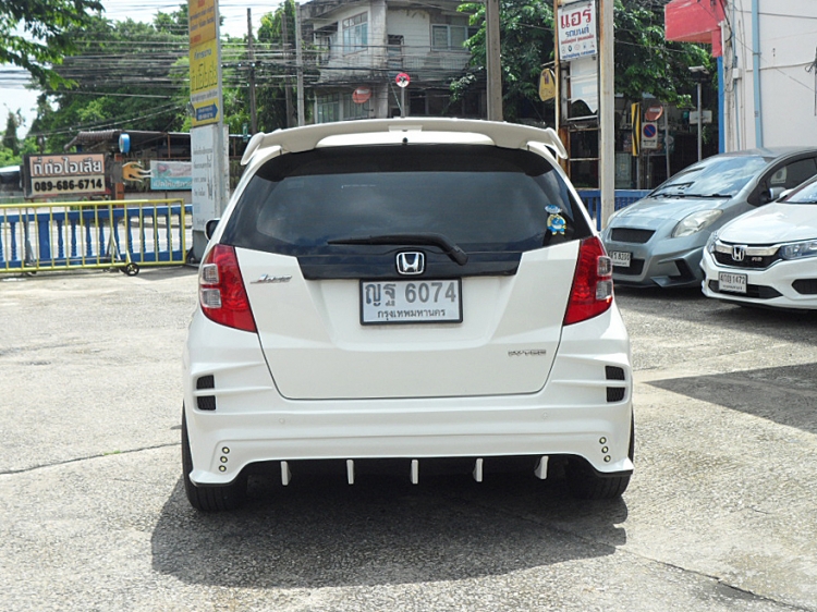 ชุดแต่ง ชุดแต่ง Jazz GE 2008-2013 รุ่น Aventador