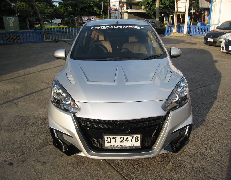 ชุดแต่ง ชุดแต่ง Mazda2 2009-2013 ฝากระโปรงแต่ง