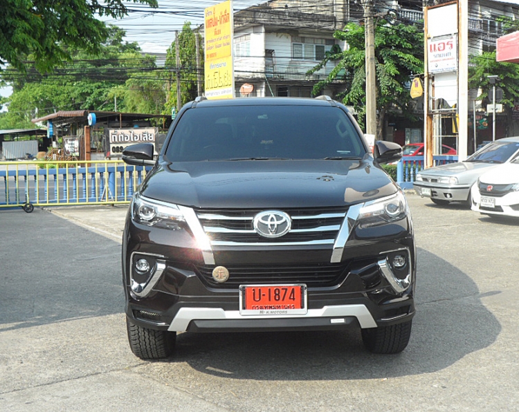 ชุดแต่ง ชุดแต่ง Fortuner 2015-2020 รุ่น Vazooma VIP