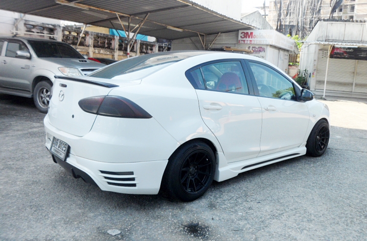 ชุดแต่ง ชุดแต่ง Mazda2 2009-2013 สปอยเลอร์ตูดเป็ด