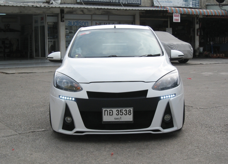 ชุดแต่ง ชุดแต่ง Mazda2 2009-2013 Max Minute