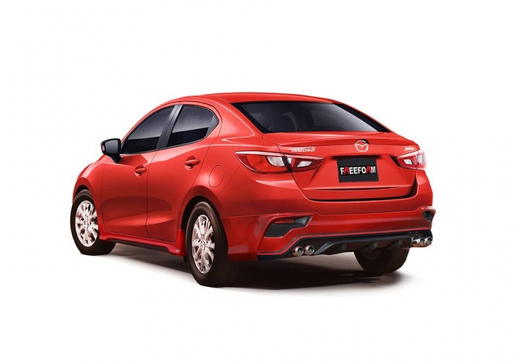 ชุดแต่ง ชุดแต่ง Mazda2 2015-2019 Freeform 4และ5ประตู