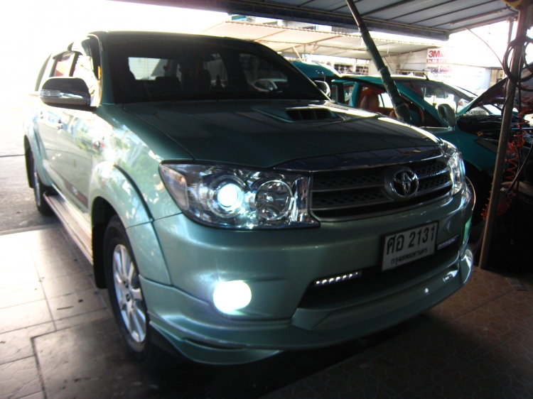 ชุดแต่ง ชุดแต่ง Fortuner 2015-2020 ชุดหลอดไฟLED