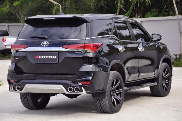 ชุดแต่ง ชุดแต่ง Fortuner 2015-2020 รุ่น Zercon