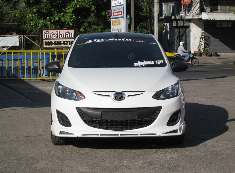 ชุดแต่ง ชุดแต่ง Mazda2 2009-2013 NTS1 V4