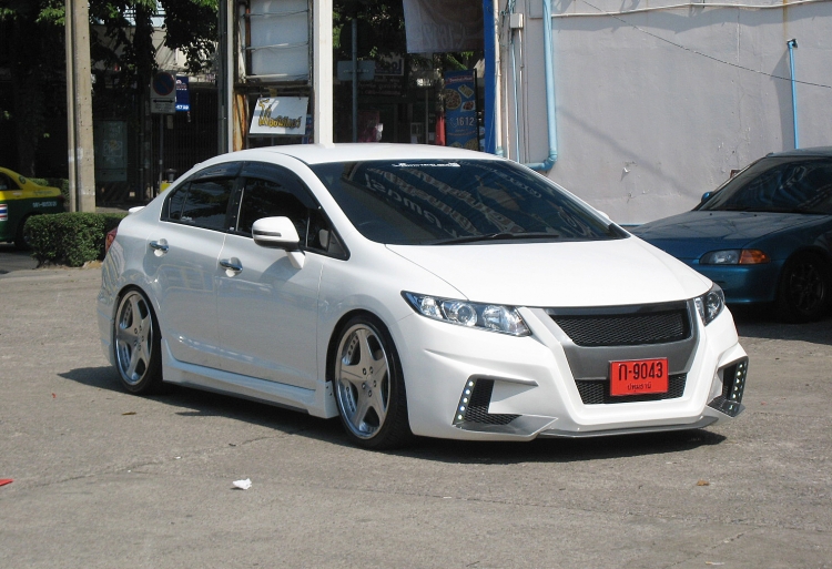 ชุดแต่ง ชุดแต่ง Civic FB 20012-2015 ทรง Aventador