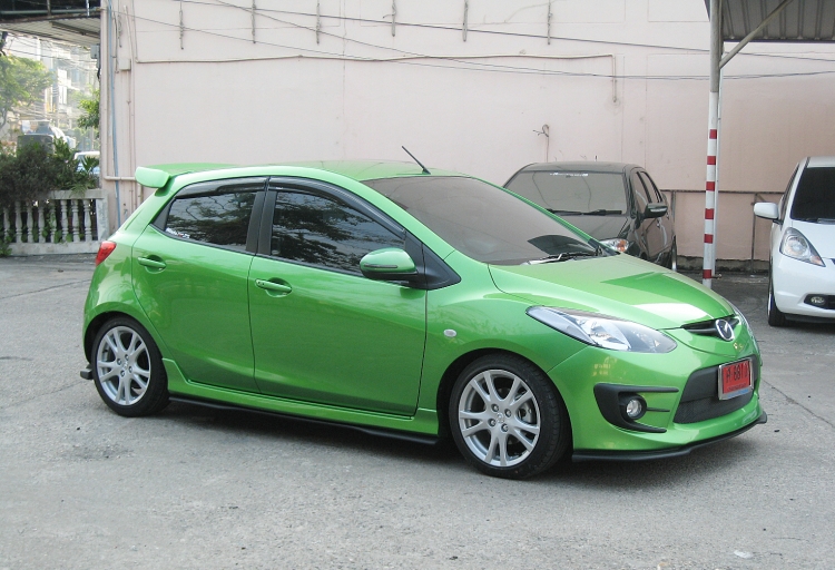 ชุดแต่ง ชุดแต่ง Mazda2 2009-2013 5ประตู MZ Customs