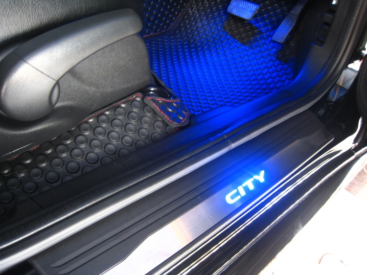 ชุดแต่ง ชุดแต่ง City 2014-2019 ไฟส่องเท้า ไฟรูกูญแจ ชายบันไดมีไฟ