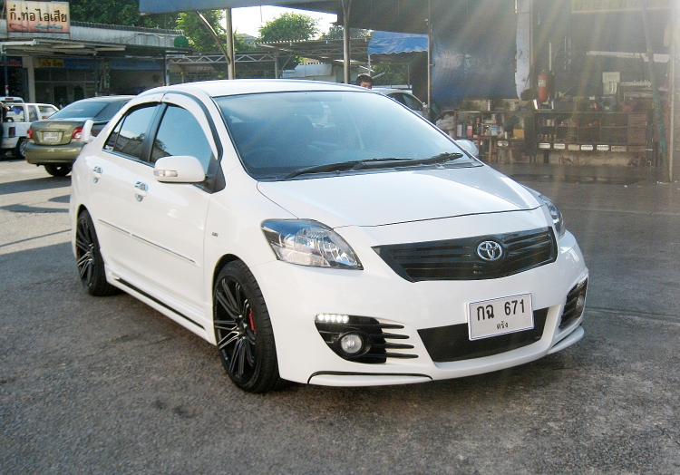 ชุดแต่ง ชุดแต่ง Vios2007-2012 รุ่น R8