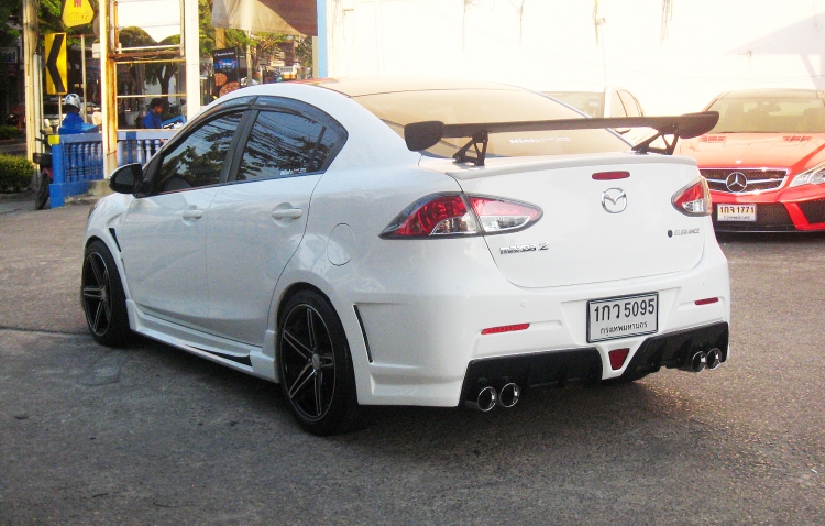 ชุดแต่ง ชุดแต่ง Mazda2 2009-2013 Type R