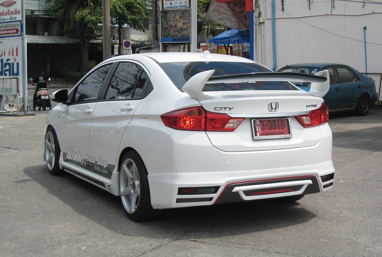 ชุดแต่ง ชุดแต่ง City 2014-2016 สปอยเลอร์ Type R