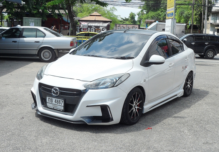 ชุดแต่ง ชุดแต่ง Mazda2 2009-2013 Aventador