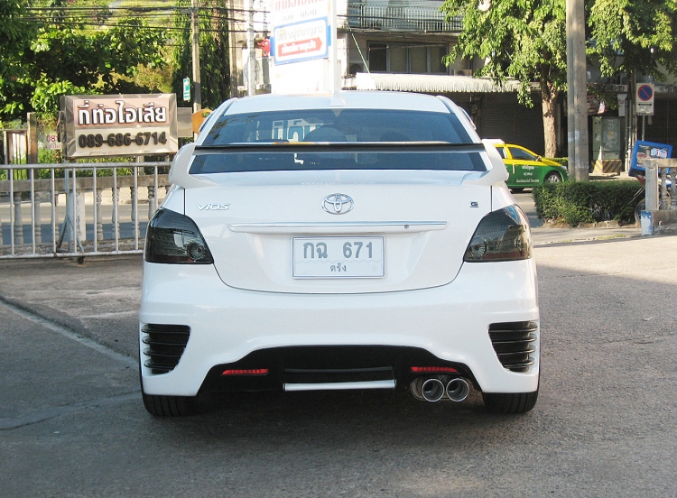 ชุดแต่ง ชุดแต่ง Vios2007-2012 รุ่น R8