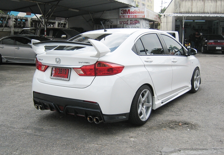ชุดแต่ง ชุดแต่ง City 2014-2016 สปอยเลอร์ Type R