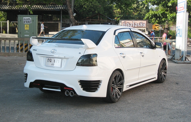 ชุดแต่ง ชุดแต่ง Vios2007-2012 รุ่น R8