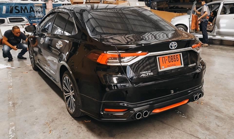 ชุดแต่ง ชุดแต่ง Altis 2020 รุ่น Fiar