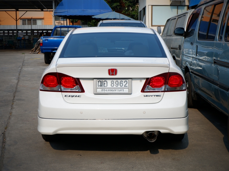 ชุดแต่ง ชุดแต่ง Civic FD 2006-2011 Spoiler Ducktail