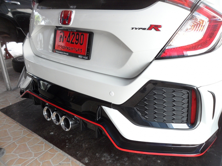 ชุดแต่ง เซ็นเซอร์ถอยหลัง แบบมีตัวเลขบอกระยะ Mazda2 2020