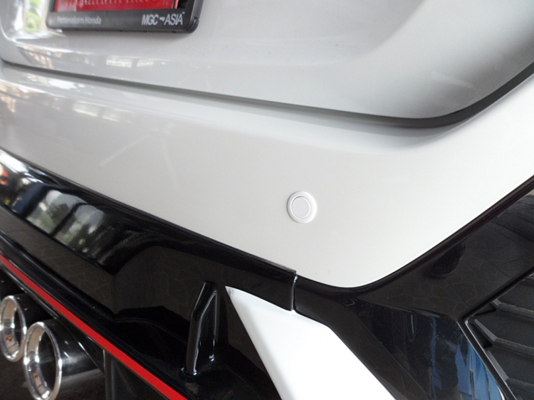 ชุดแต่ง เซ็นเซอร์ถอยหลัง แบบมีตัวเลขบอกระยะ Mazda2 2020