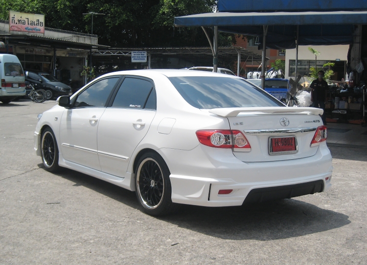 ชุดแต่ง ชุดแต่ง Altis 2012 ทรง Spotivooo V1