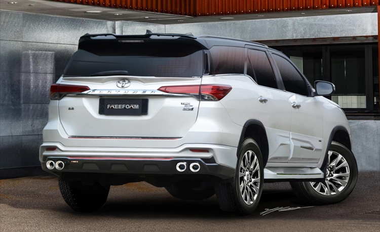 ชุดแต่ง ชุดแต่ง Fortuner 2020 รุ่น Freeform Texas