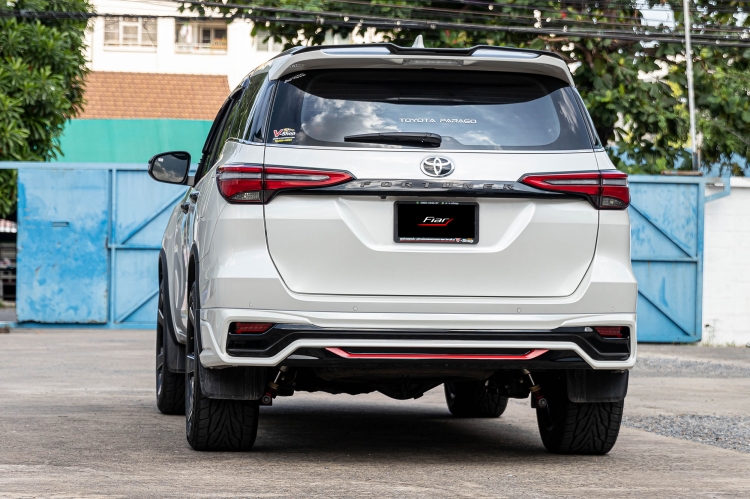 ชุดแต่ง ชุดแต่ง Fortuner 2020 รุ่น FD-4