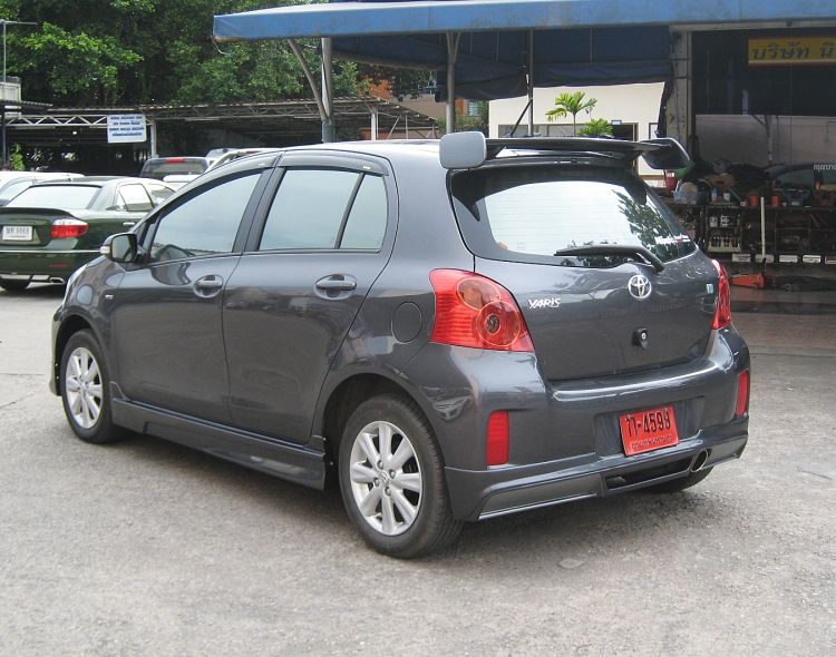 ชุดแต่ง ชุดแต่ง Yaris 2006 -2013 สปอยเลอร์หลังทรง TRDDD