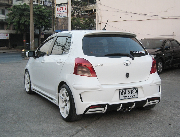 ชุดแต่ง ชุดแต่ง Yaris 2006-2013 ทรง Hyper1