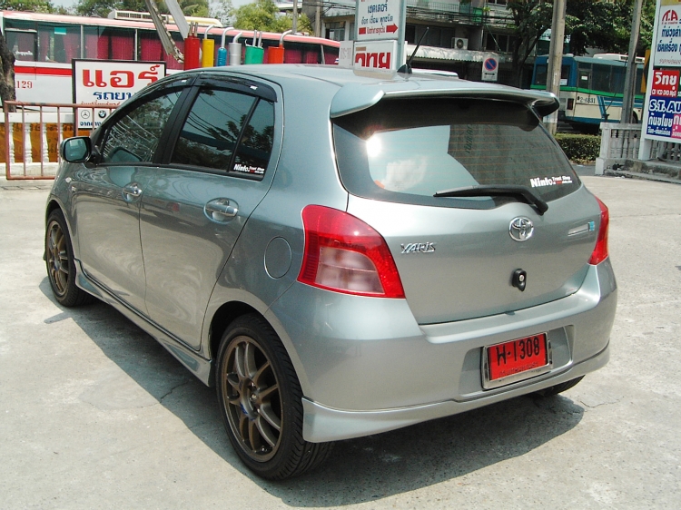 ชุดแต่ง ชุดแต่ง Yaris 2006 -2008 ทรงห้าง Sporty