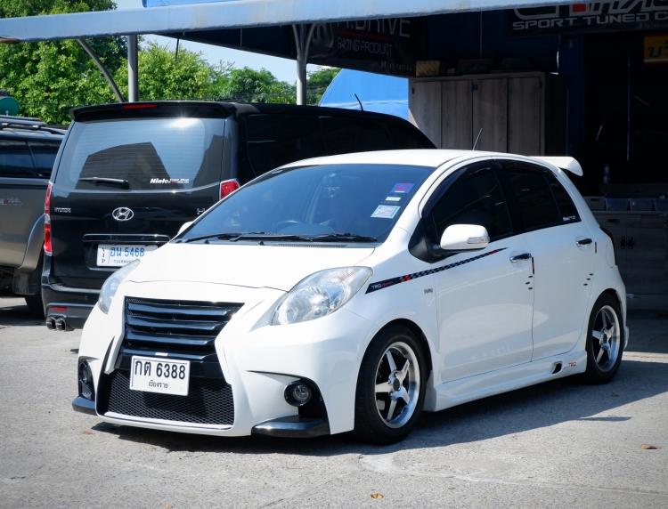 ชุดแต่ง ชุดแต่ง Yaris 2006-2013 ทรง Kabuto