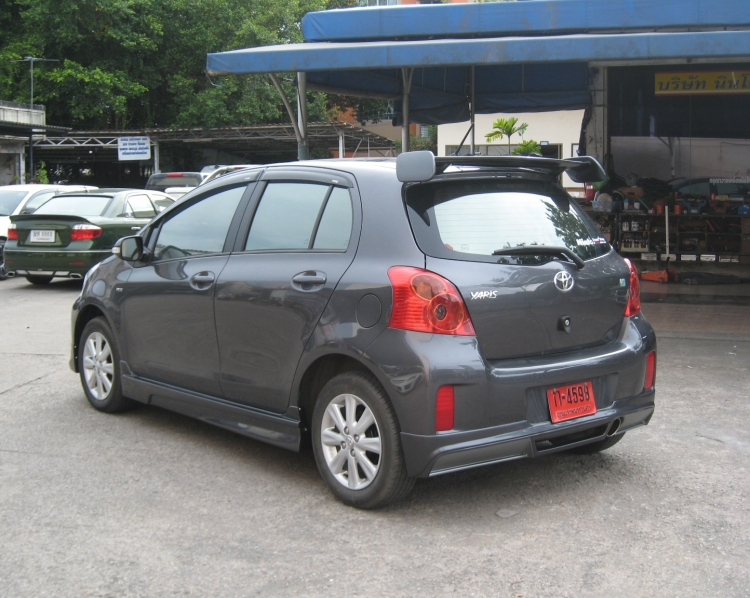 ชุดแต่ง ชุดแต่ง Yaris 2012-2013 ทรง RS