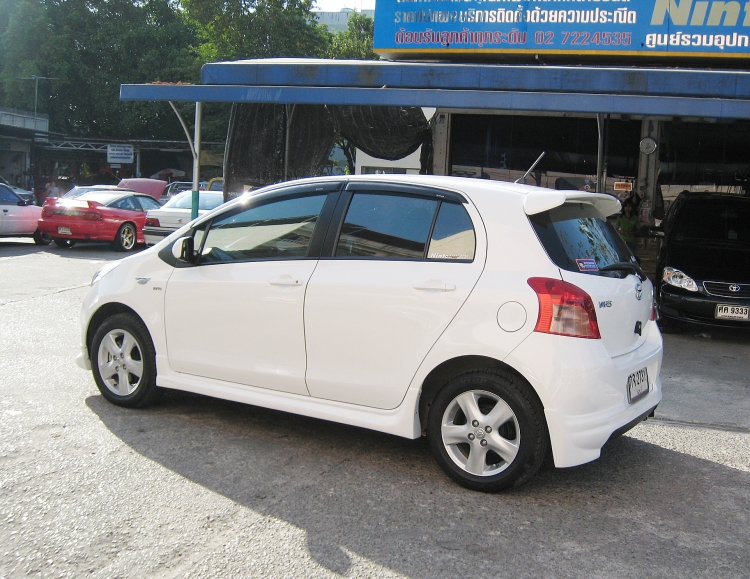 ชุดแต่ง ชุดแต่ง Yaris 2006 -2008 ทรงห้าง Spotivo